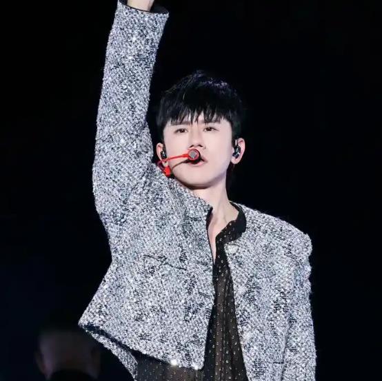 【张杰合集】精选张杰189首经典流行无损音乐歌曲资源打包下载 [WAV+9.2GB]